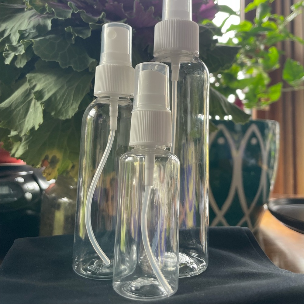 3/$15🇨🇦1 oz- Ylang Ylang Aloe Vera Water Spray Mist